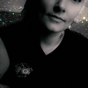 Meet your Posher, Kelli